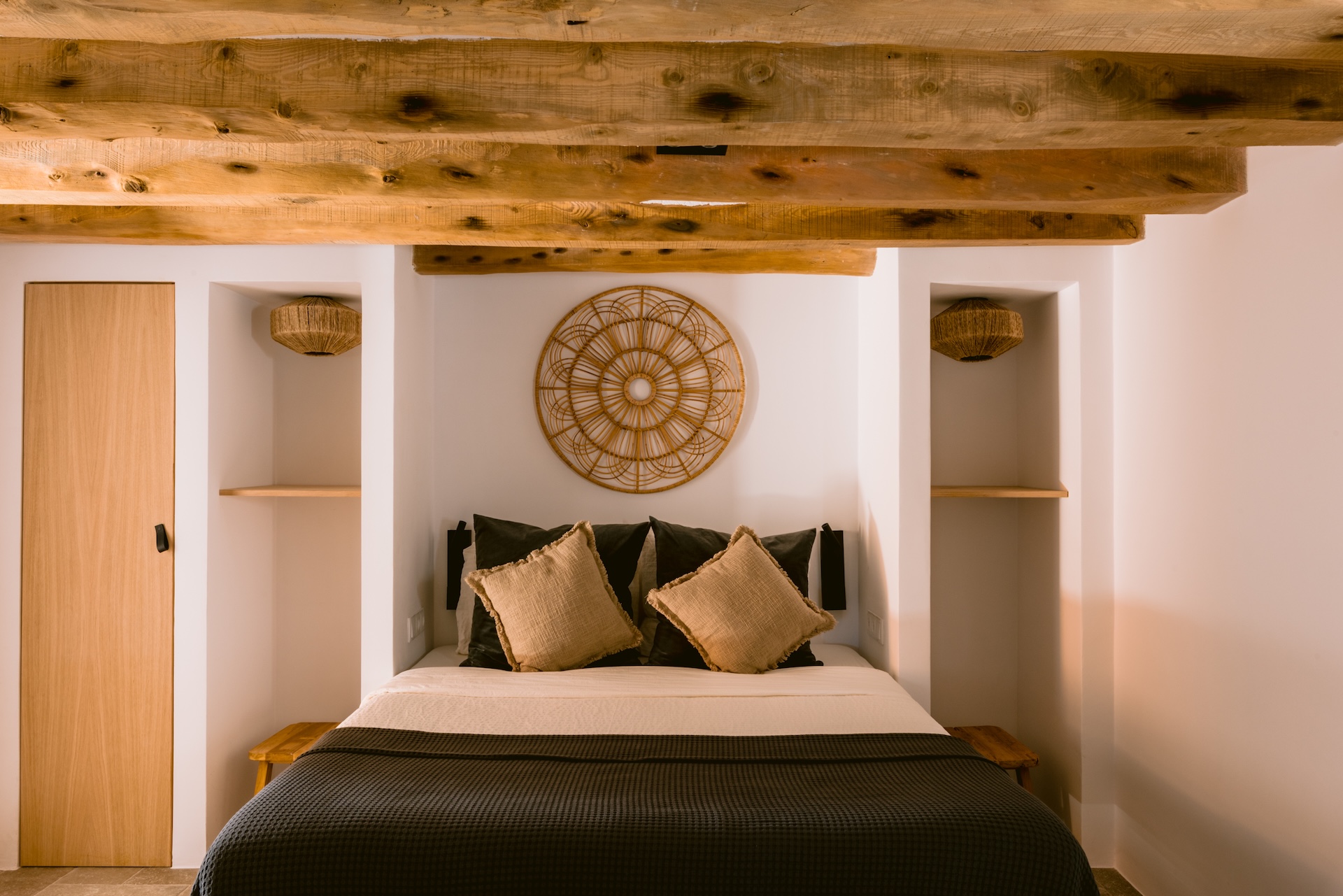 Resa Estates finca sale koop ibiza Jorge bedroom 1.jpg